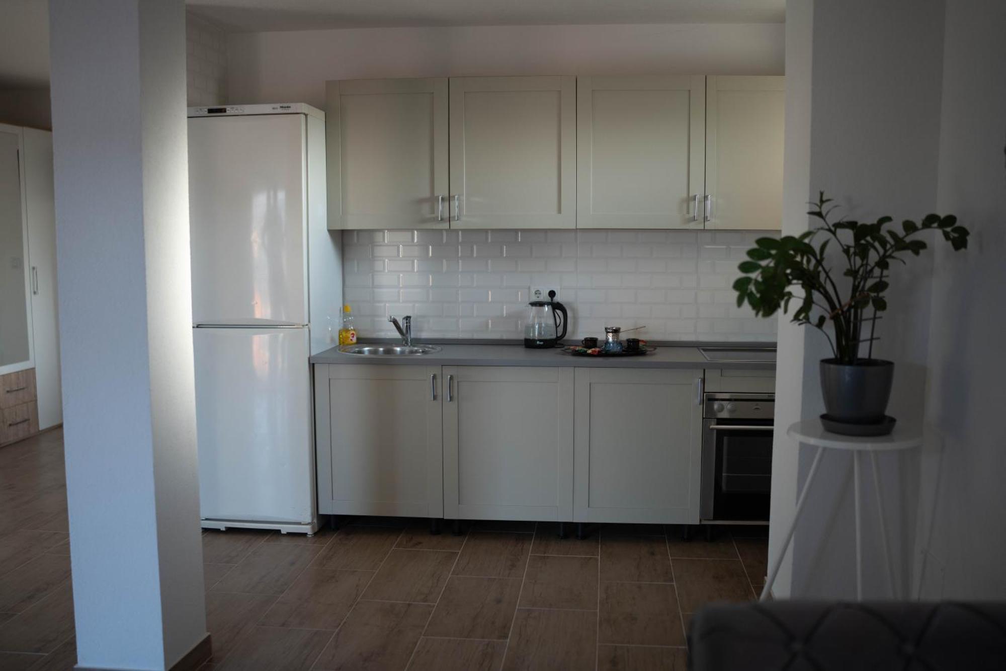 Apartmani Elegance Τούζλα Εξωτερικό φωτογραφία