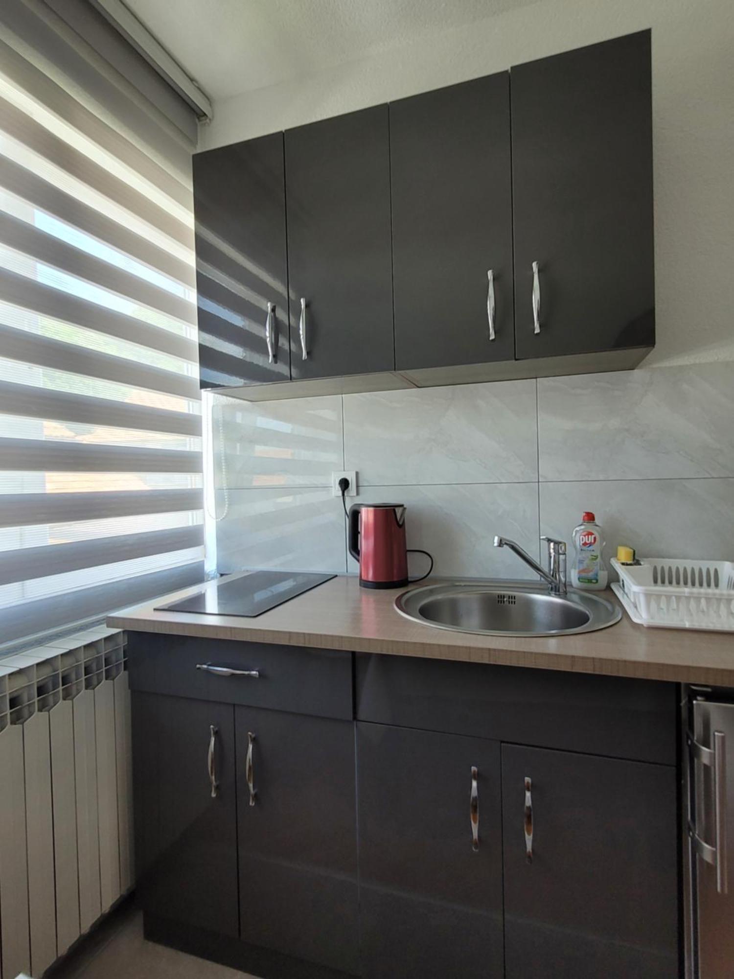 Apartmani Elegance Τούζλα Εξωτερικό φωτογραφία
