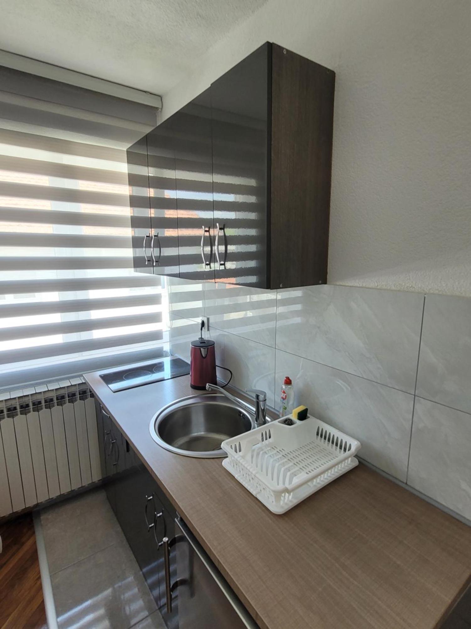 Apartmani Elegance Τούζλα Εξωτερικό φωτογραφία