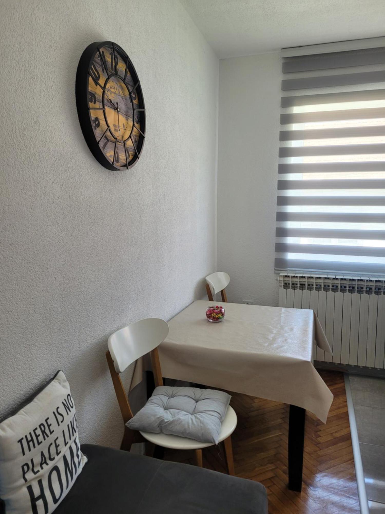 Apartmani Elegance Τούζλα Εξωτερικό φωτογραφία