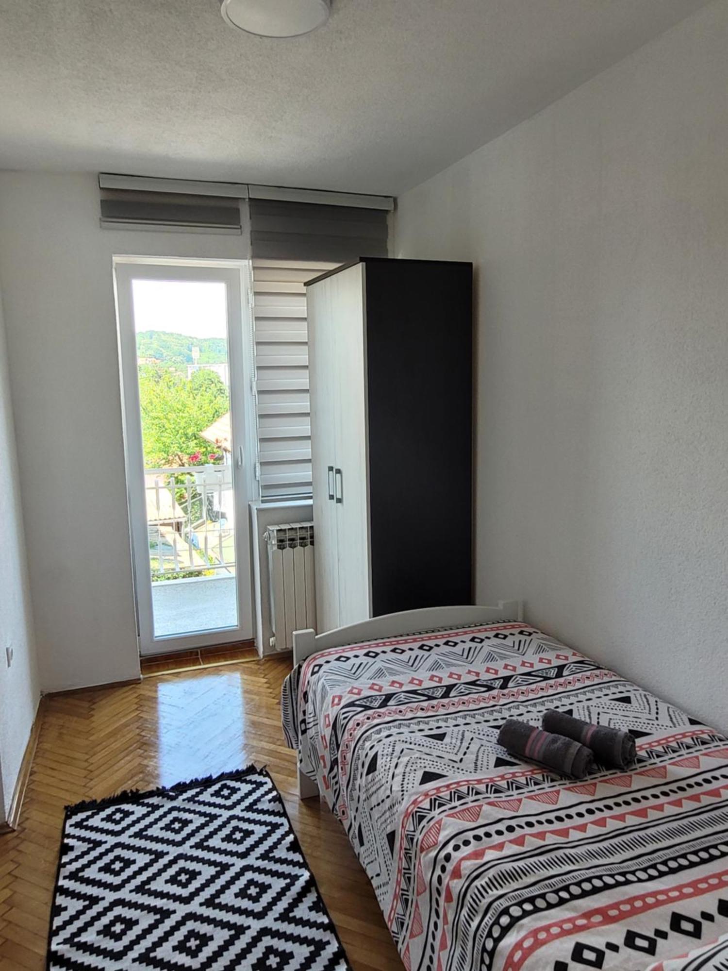 Apartmani Elegance Τούζλα Εξωτερικό φωτογραφία
