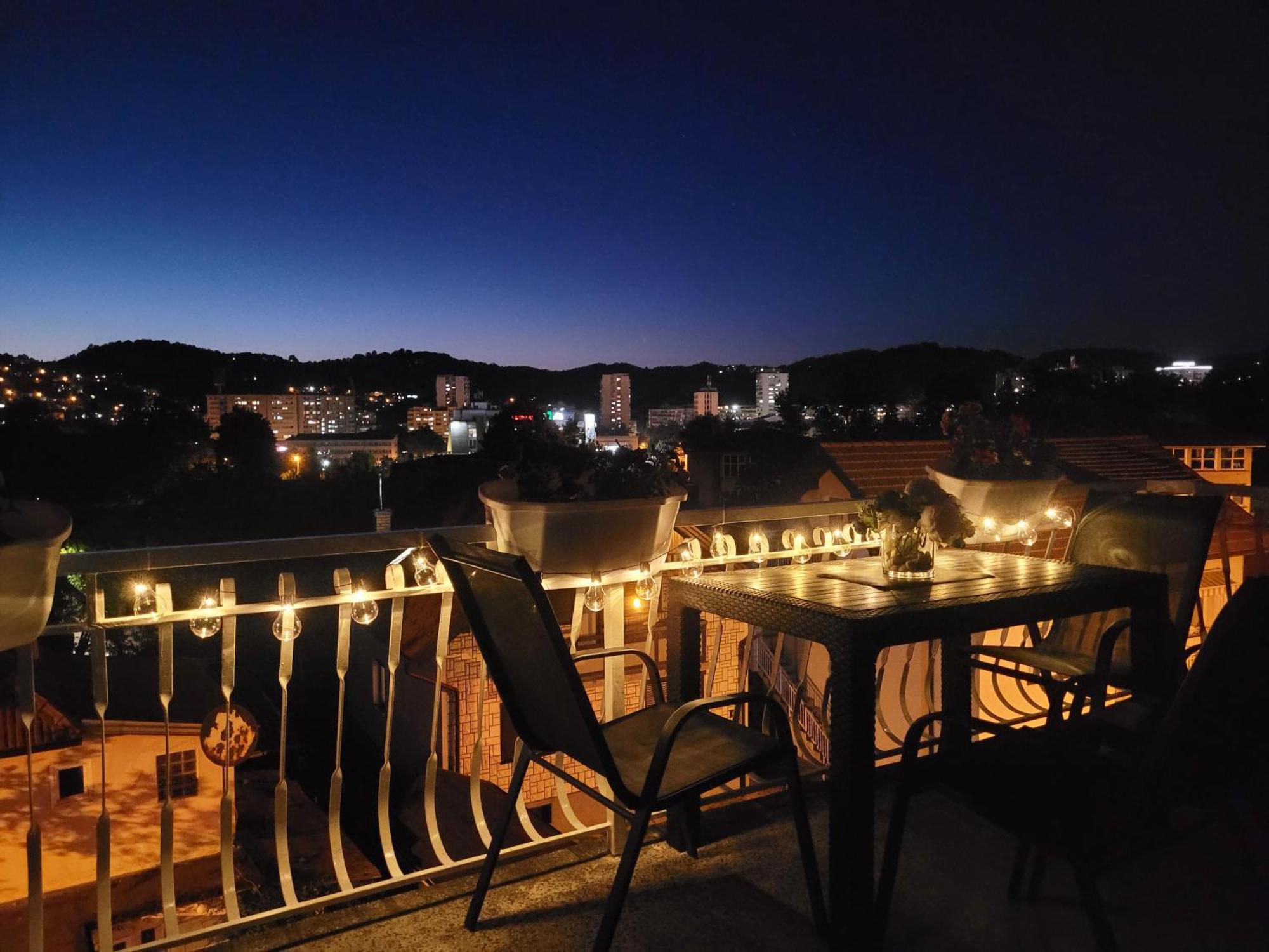 Apartmani Elegance Τούζλα Εξωτερικό φωτογραφία