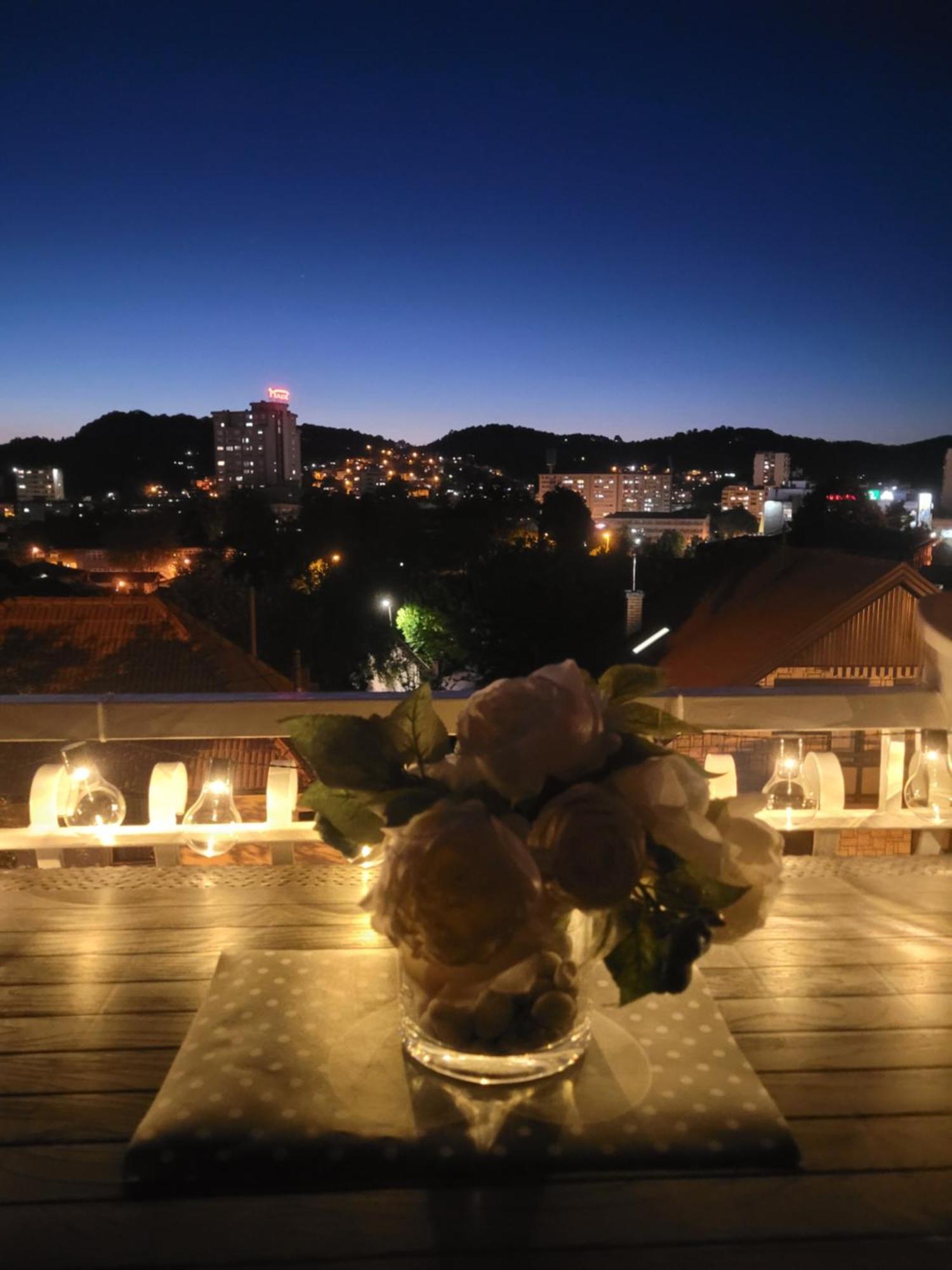 Apartmani Elegance Τούζλα Εξωτερικό φωτογραφία