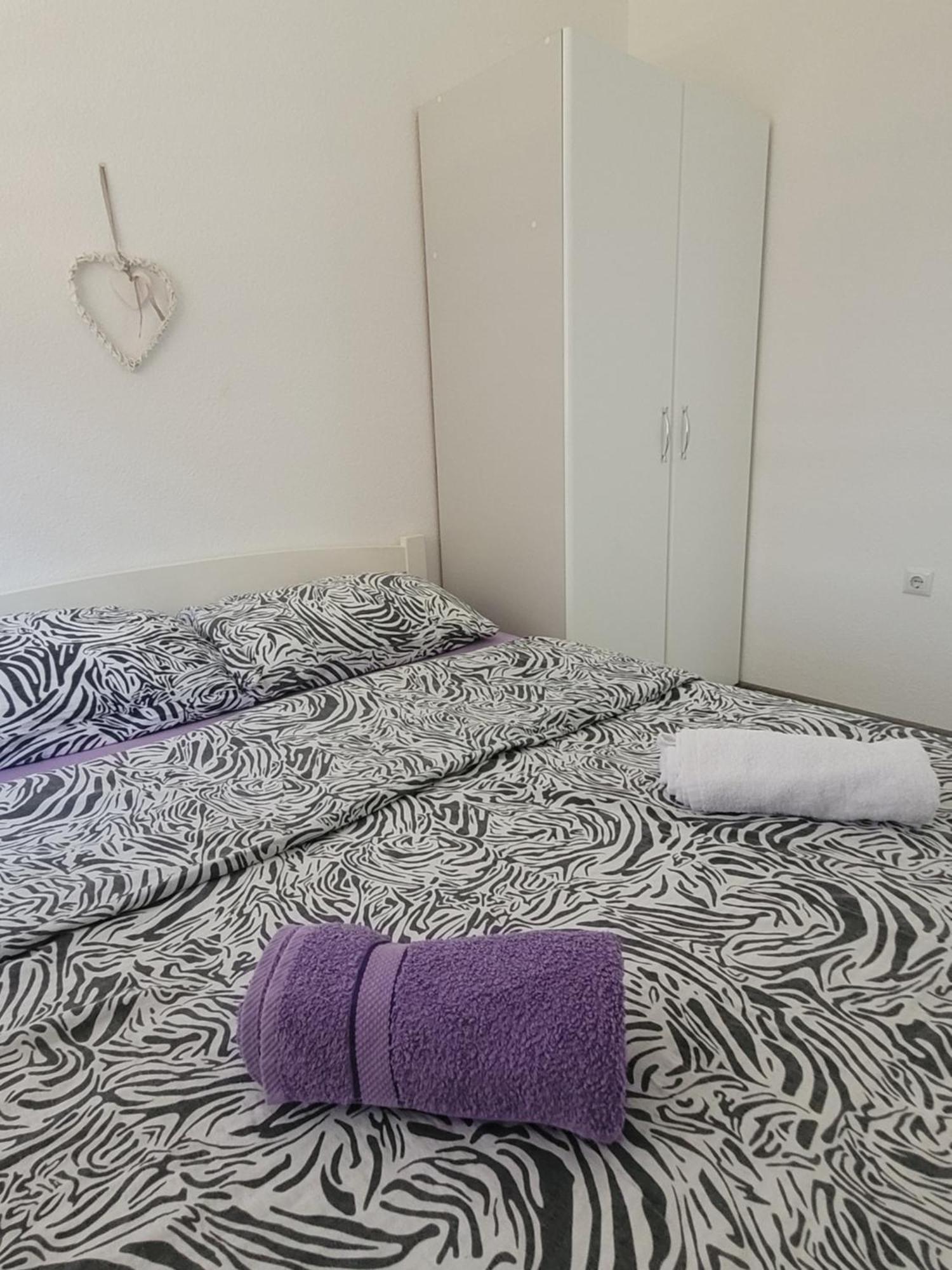 Apartmani Elegance Τούζλα Εξωτερικό φωτογραφία