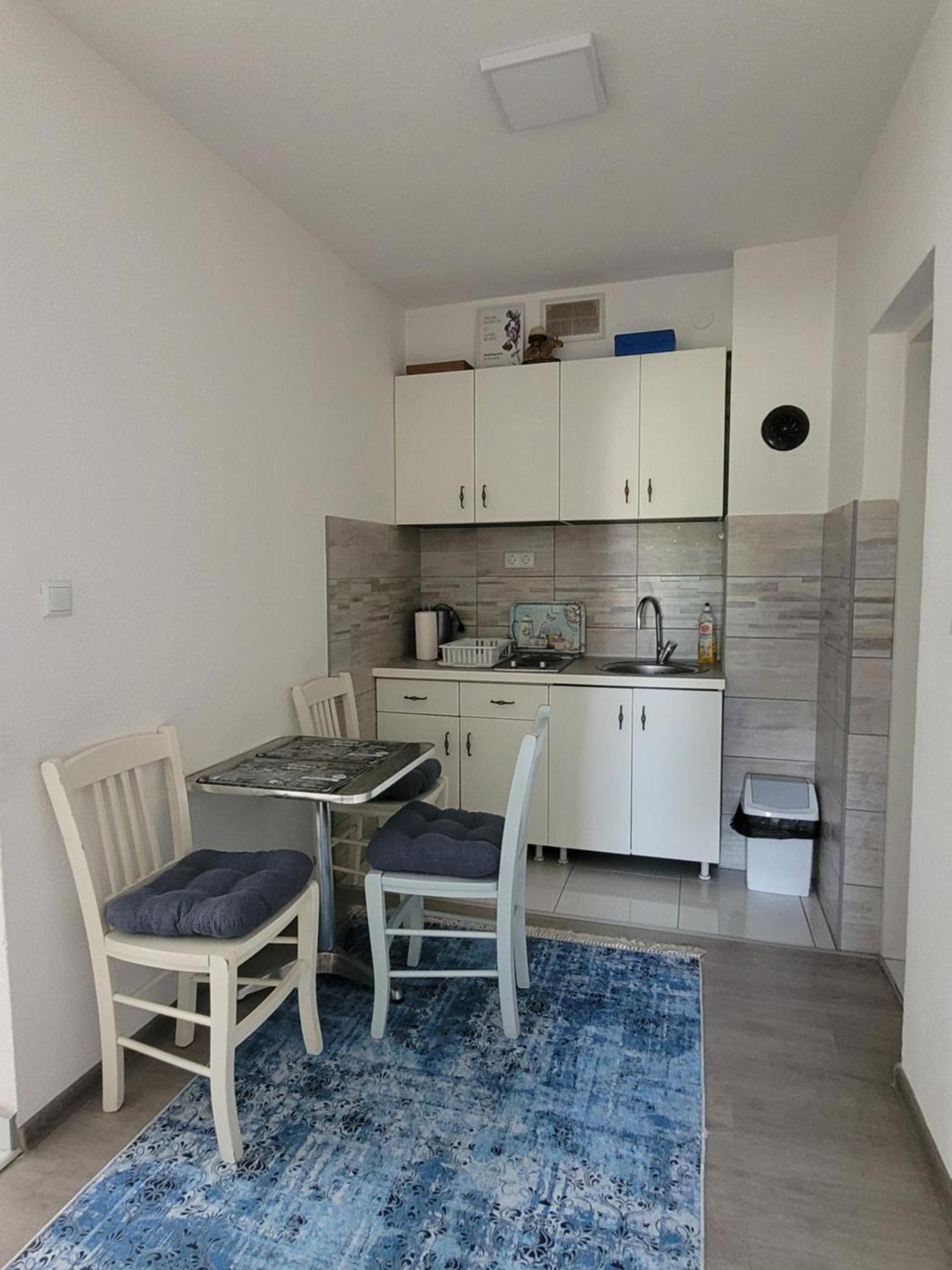 Apartmani Elegance Τούζλα Εξωτερικό φωτογραφία