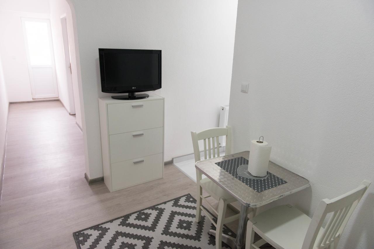 Apartmani Elegance Τούζλα Εξωτερικό φωτογραφία