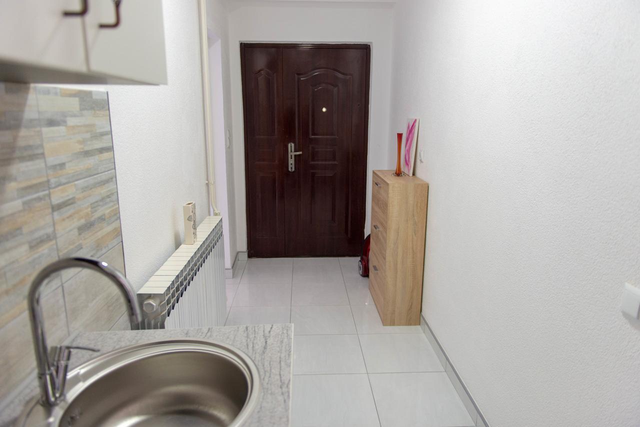 Apartmani Elegance Τούζλα Εξωτερικό φωτογραφία