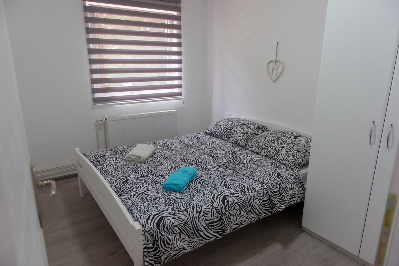 Apartmani Elegance Τούζλα Εξωτερικό φωτογραφία