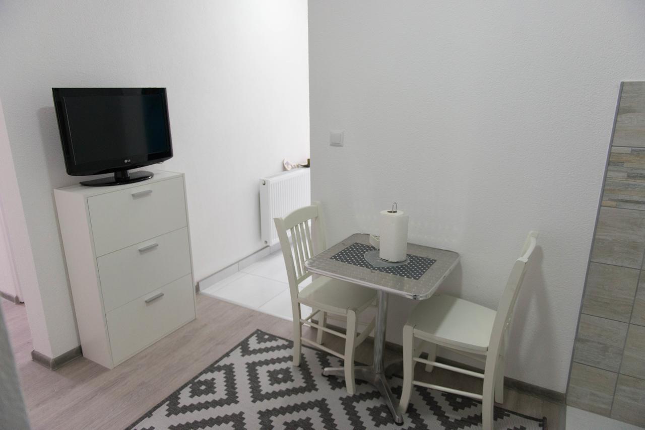 Apartmani Elegance Τούζλα Εξωτερικό φωτογραφία